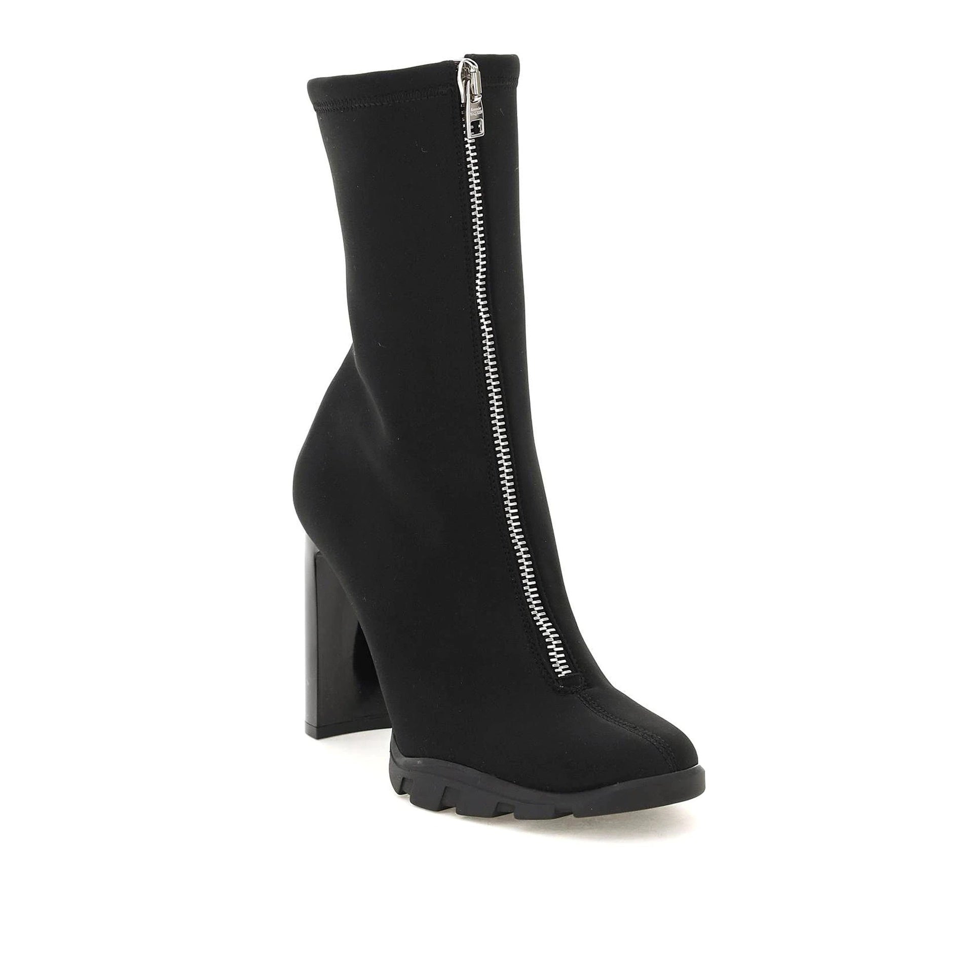 Alexander Mcqueen boots with slim sole.