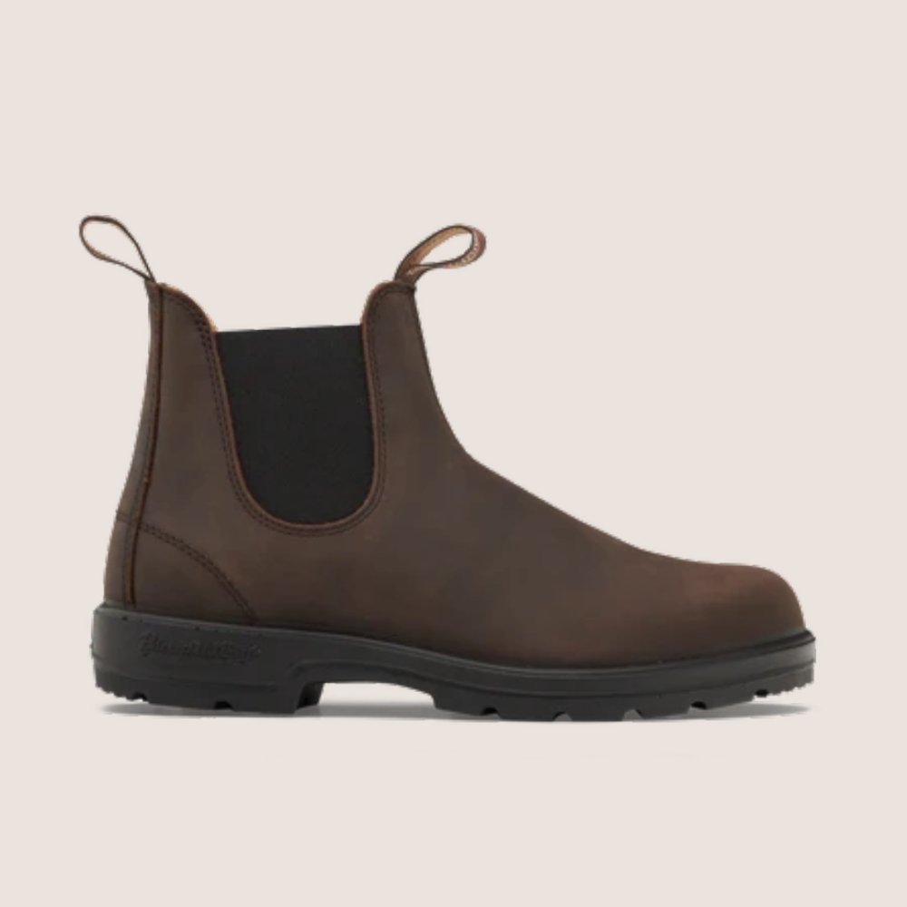 Blundstone Women's 2340 Classics Brown boots.