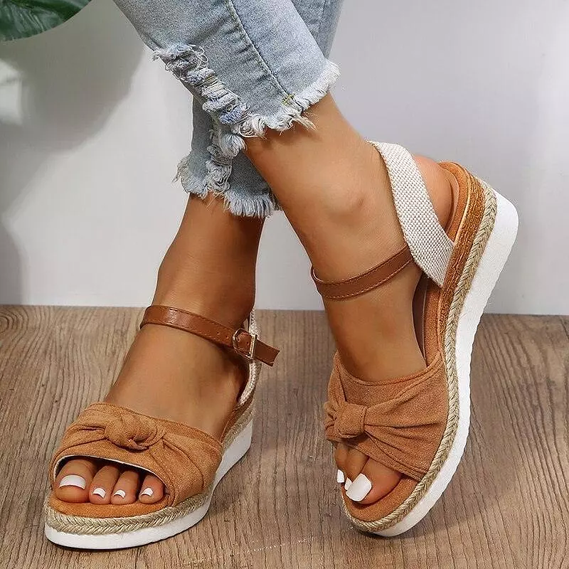 casual wedge sandals with knot detail