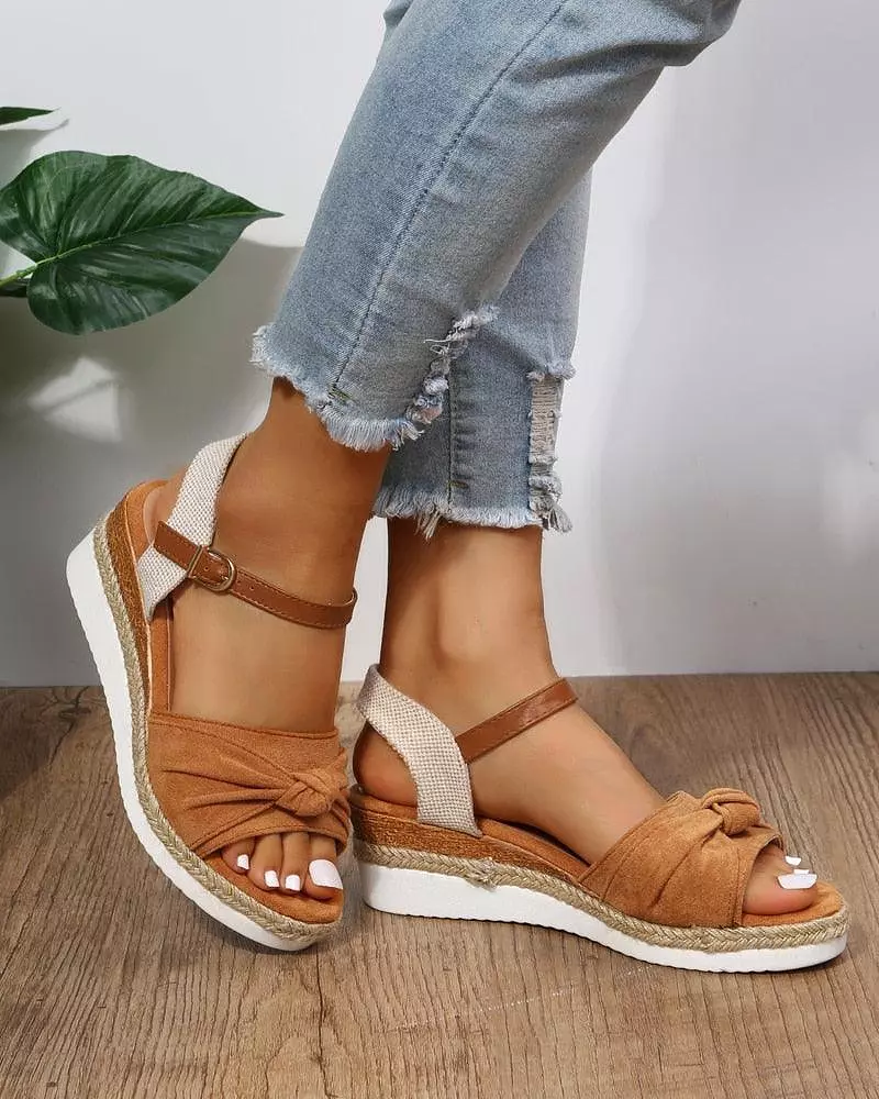 casual wedge sandals with knot detail