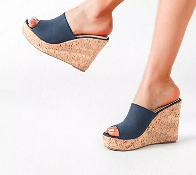 Casual wedges with open toe