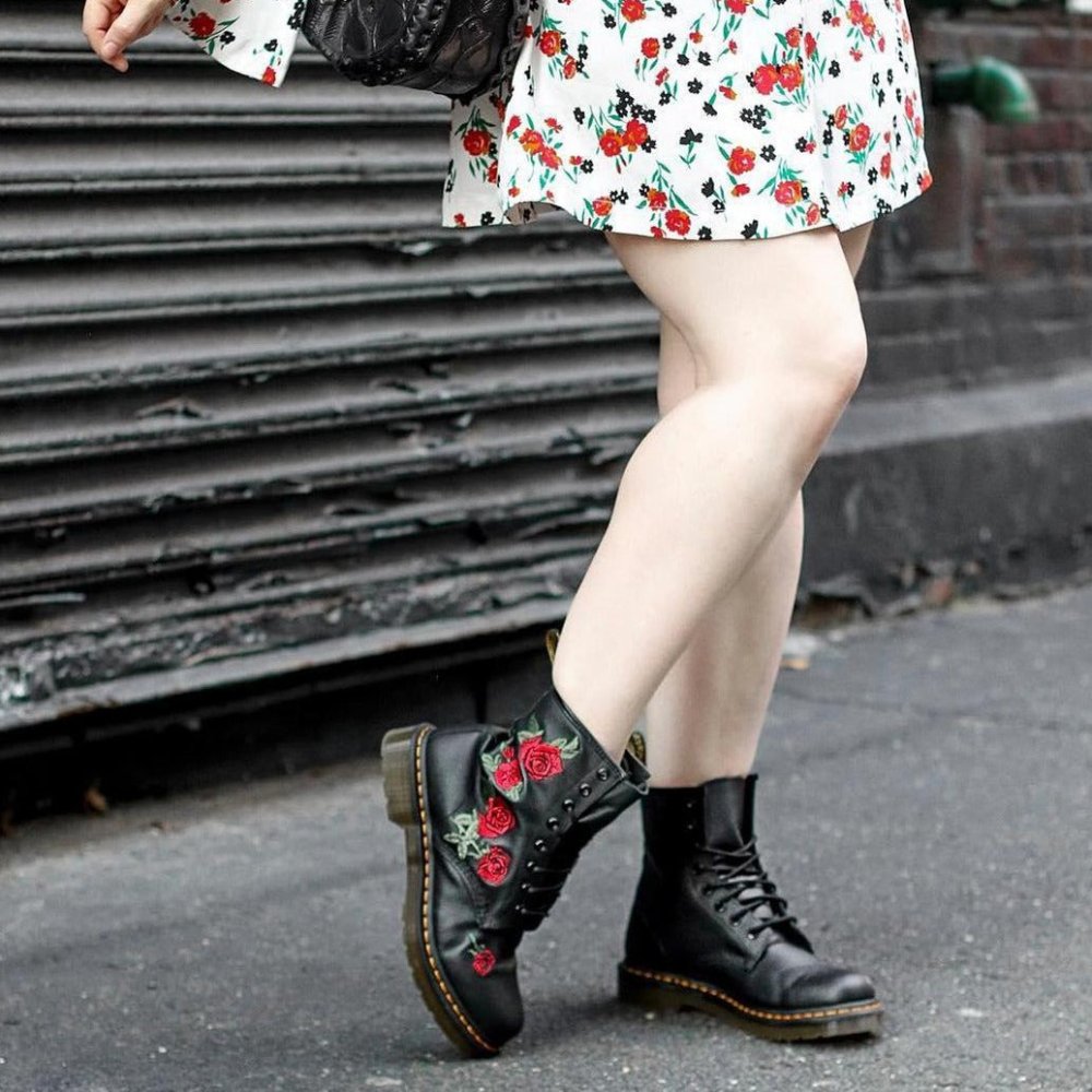 Dr. Martens 1460 Vonda Floral Black Women's - Google SEO Result: Dr. Martens 1460 Vonda Floral Black - Women's Footwear