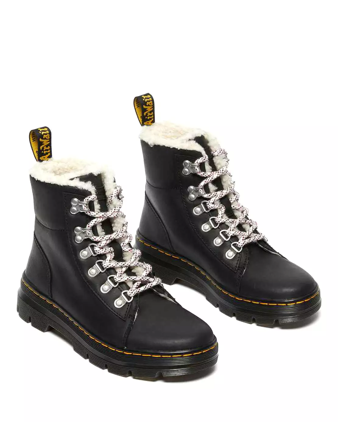 Dr. Martens Women's Combs W | Black Wyoming (27120001)