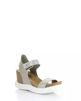 GOGO967FLY Silver Velcro Sandals