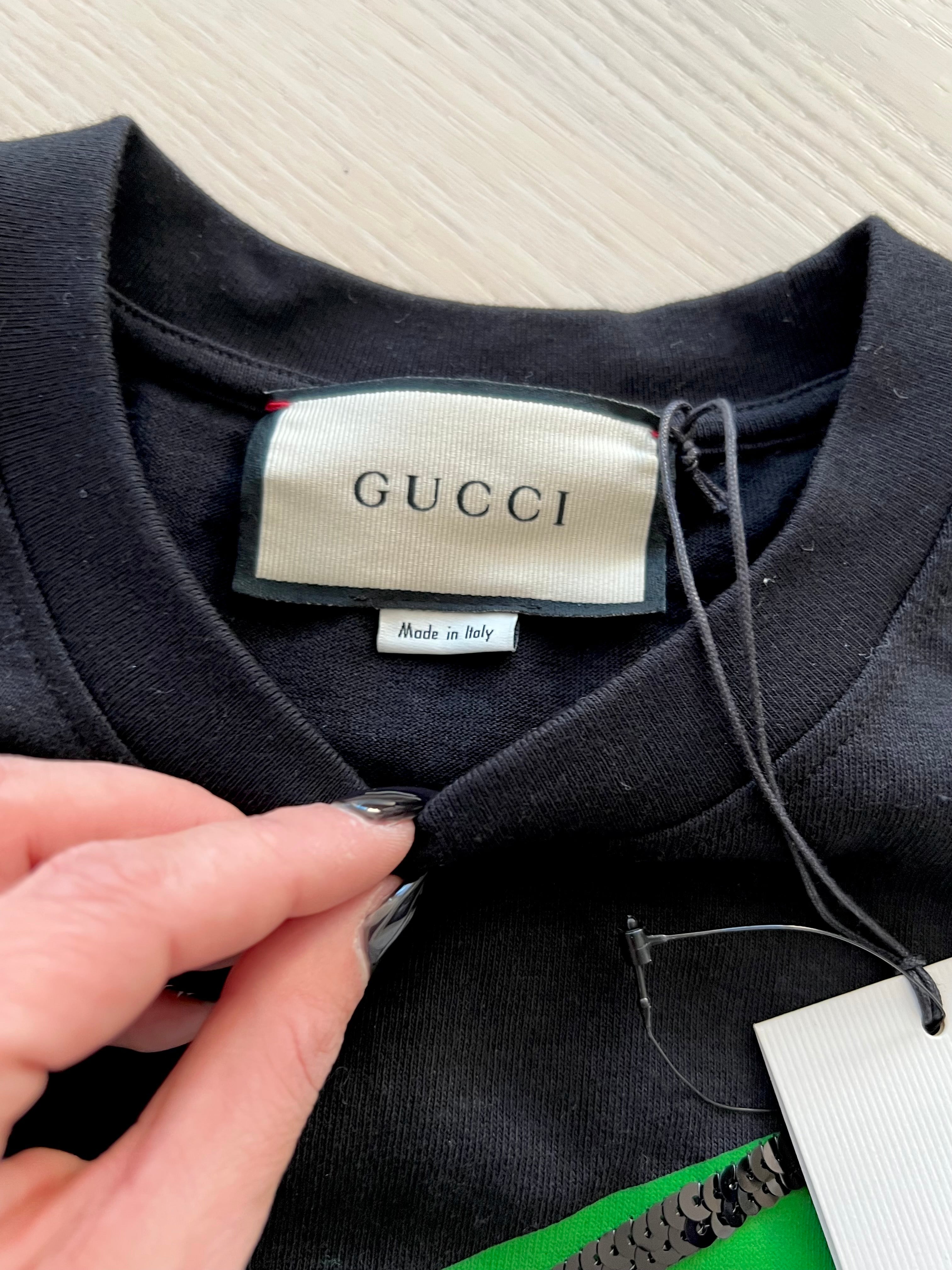 Gucci embroidered cherry t-shirt