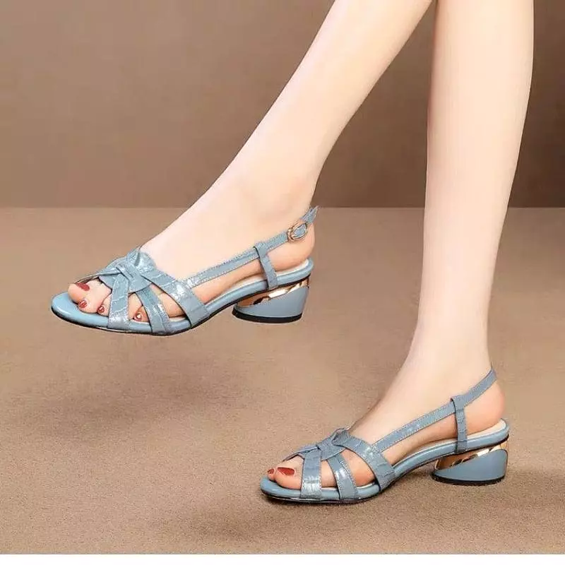 Low Heel Sandals with Straps