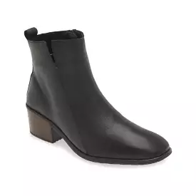 Naot Ethic Bootie, Women's Black Soft Leather - Buy Now!