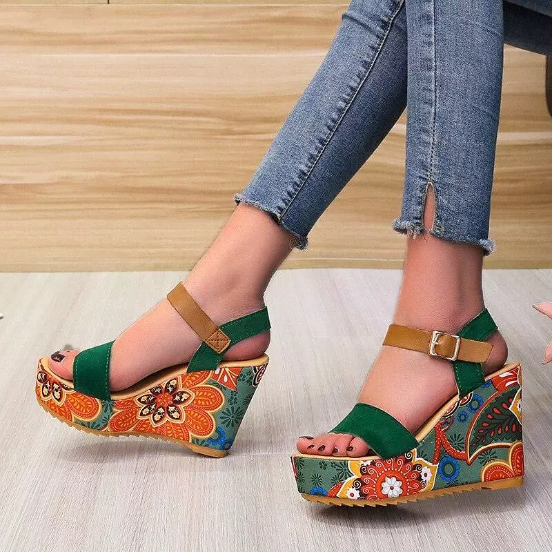 Peep Toe Wedge Shoes with Print Design