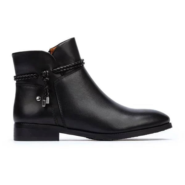 Pikolinos Women's Black Ankle Boots