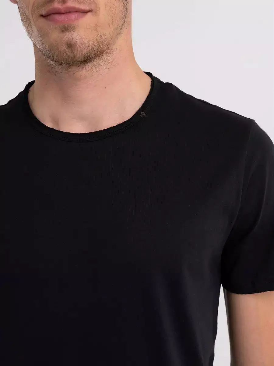 Replay PE24 T-Shirt - Black Men's Jersey with Raw Edge