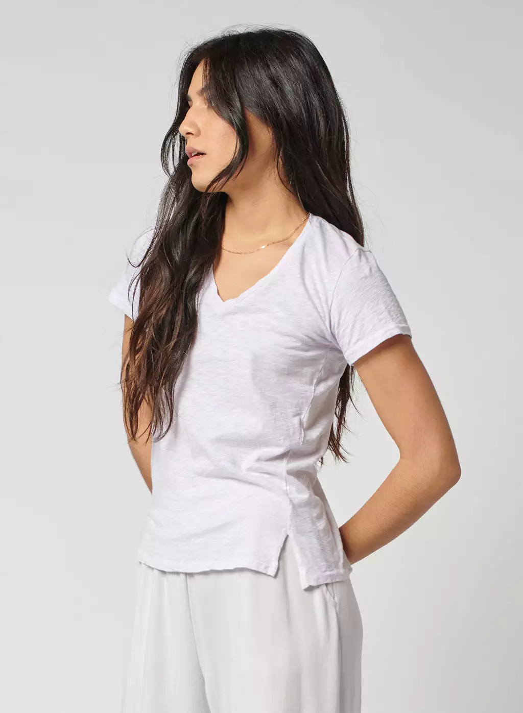 Supima White Short Sleeve V-Neck T-Shirt in Slub - Shop Now