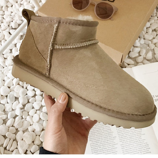 Unisex suede boots - fulfill your dream now!