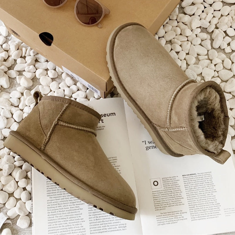 Unisex suede boots - fulfill your dream now!