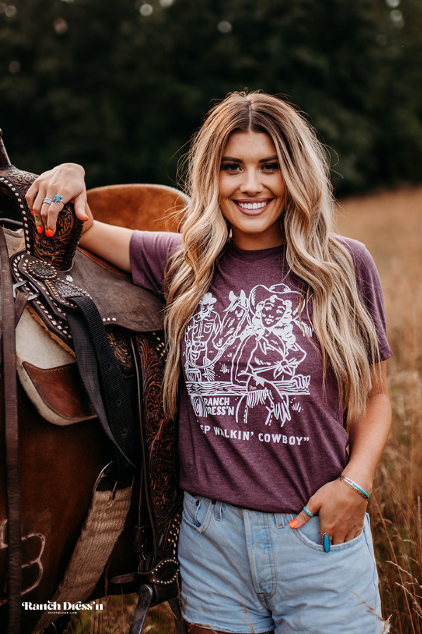 Walkin' Cowboy Heather Maroon Tee