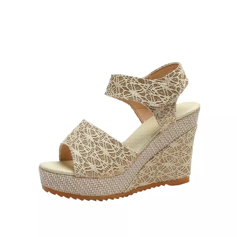 Wedge Sandals with Embroidery