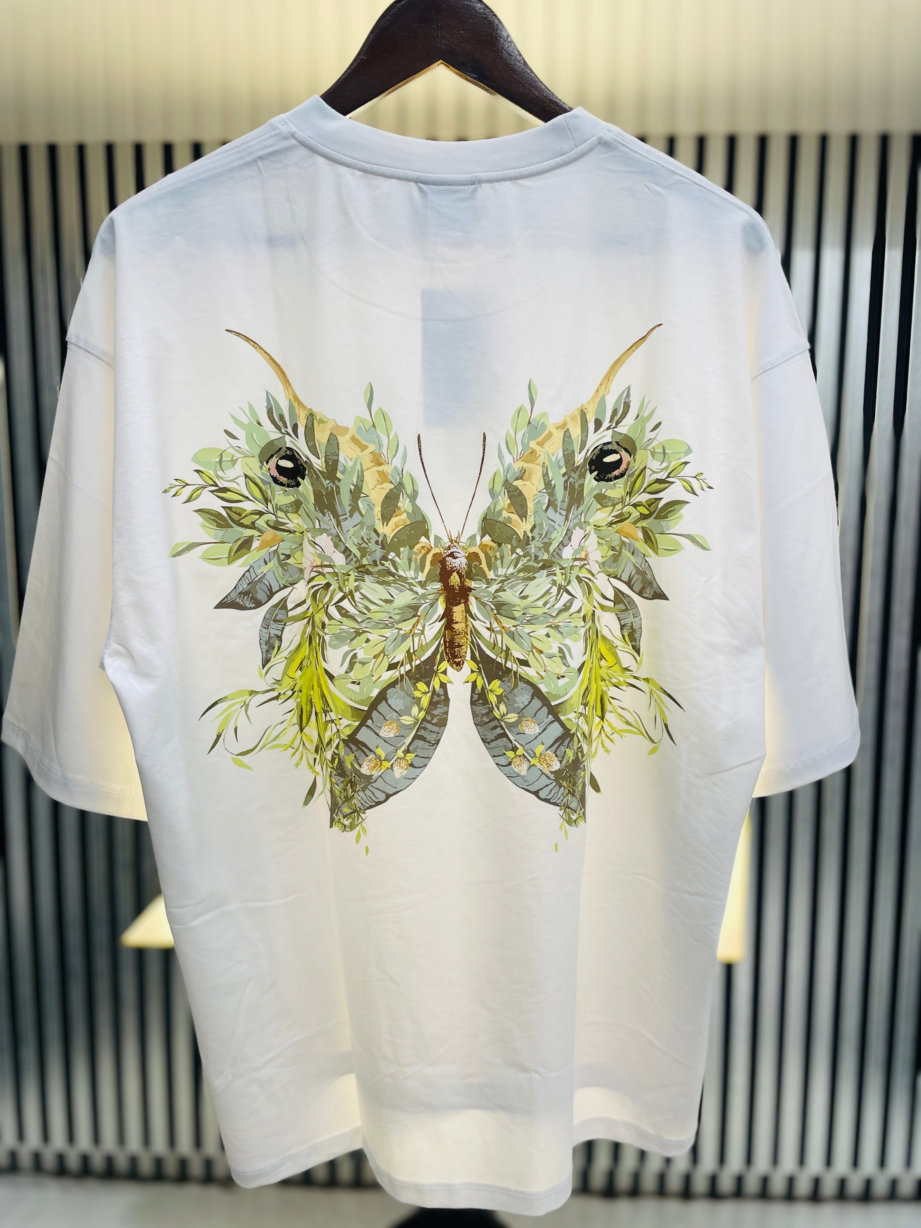 White street style printed drop shoulder t-shirt